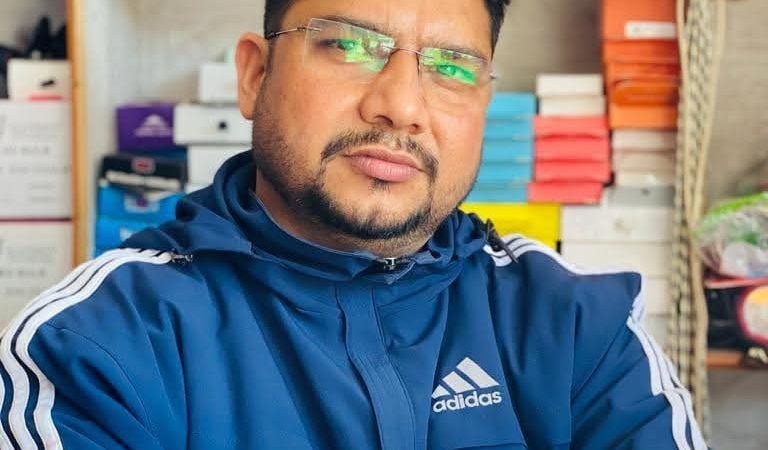रास्वपा दाङको जिल्ला सदस्य तथा क्षेत्रिय सभापतिमा मोहन आचार्य निर्विरोध निर्वाचित