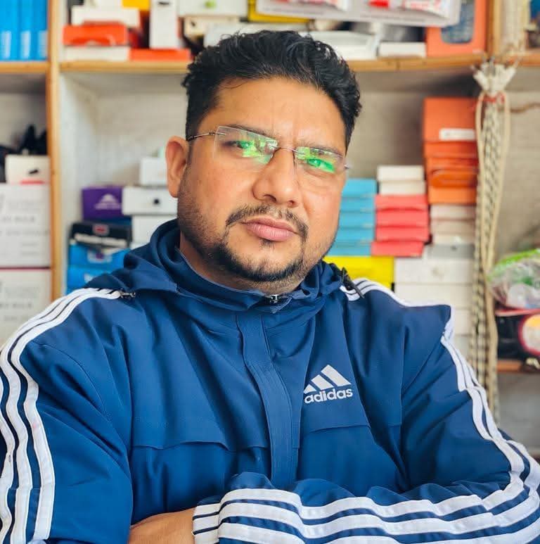 रास्वपा दाङको जिल्ला सदस्य तथा क्षेत्रिय सभापतिमा मोहन आचार्य निर्विरोध निर्वाचित