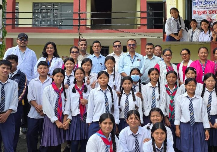 नेपाल राष्ट्रिय माविका शिक्षक र विद्यार्थीहरूको निशुल्क दन्त, मधुमेह तथा प्रेसर जाँच